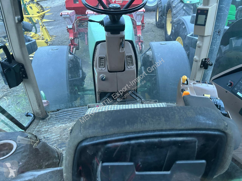 Landbrugstraktor John Deere  8200