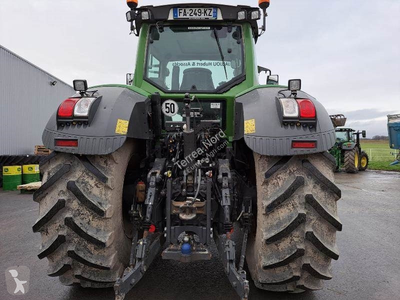 Tracteur agricole Fendt 824