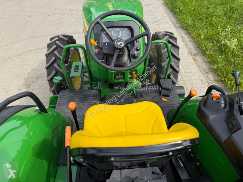 Tractor agrícola John Deere 5058E ohne Kabine