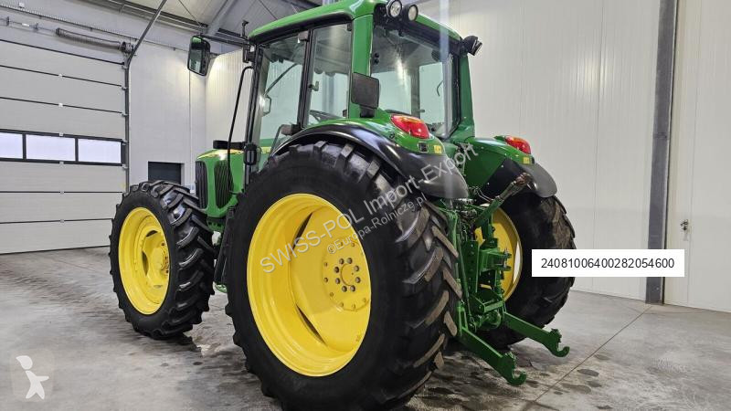Traktor John Deere 6120