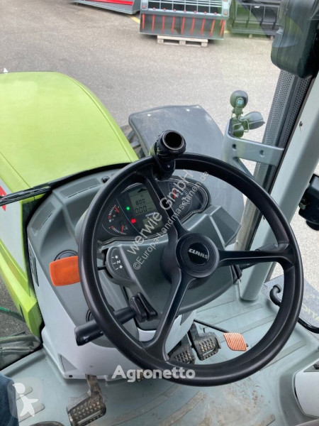 Tractor agrícola Claas Arion 630 Cmatic