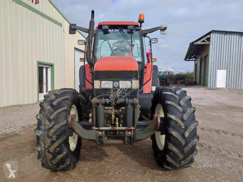 Tracteur agricole New Holland  M100