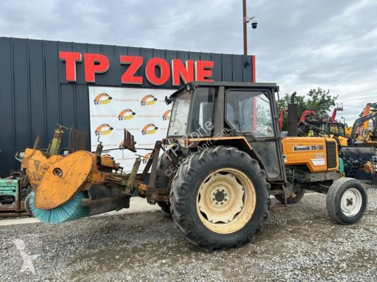 Tracteur agricole Renault tracteur 75-32 à 9900...