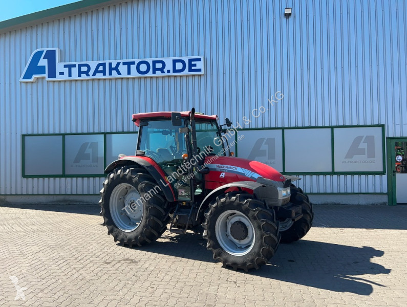 Tractor Mc Cormick  T 90
