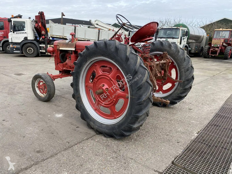 جرار زراعي Farmall SUPER F.C. SUPER F.C. TRAKTOR