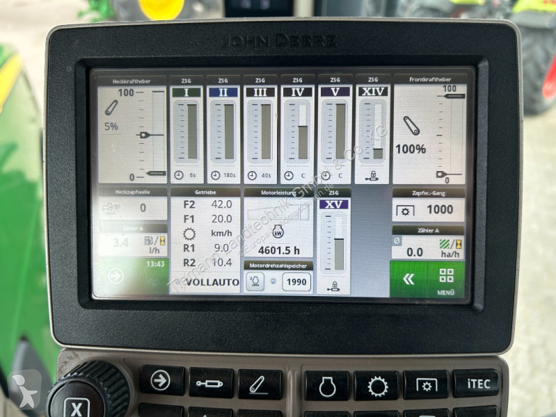 Landbrugstraktor John Deere 8270R