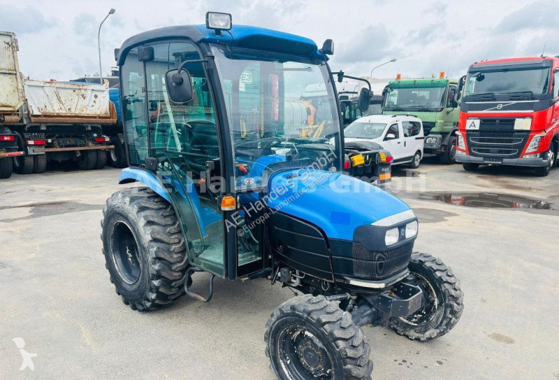 Tractor New Holland