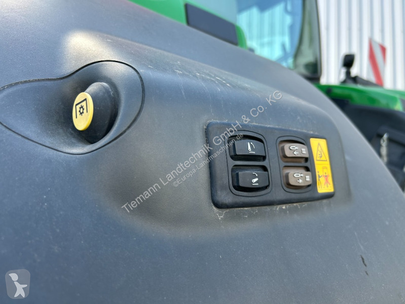 Tractor John Deere 215