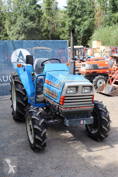 Tractor Iseki TA270F