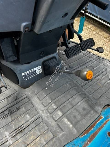 Tracteur agricole New Holland 2200