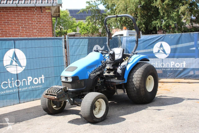 Tracteur agricole New Holland TC40D