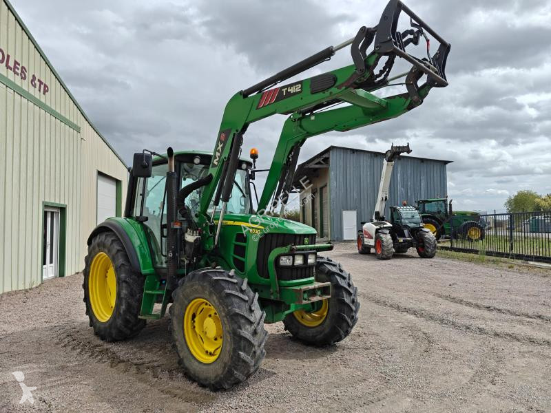 Tracteur agricole John Deere  6330