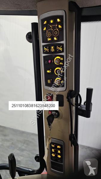 Traktor Massey Ferguson 5611