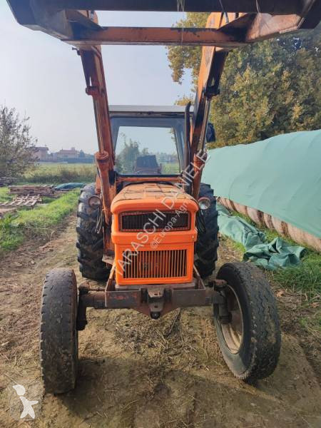 Lantbrukstraktor Fiat 1000 SUPER 2WD