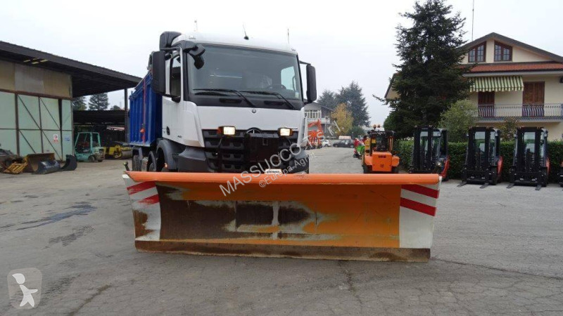 Lantbrukstraktor Mercedes Arocs - 4148