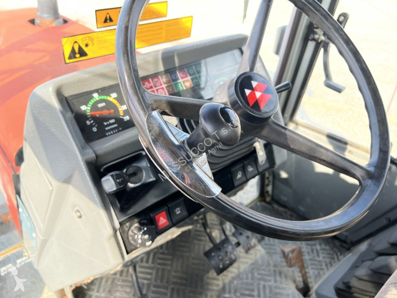 Landbrugstraktor Massey Ferguson MF3655 4X4