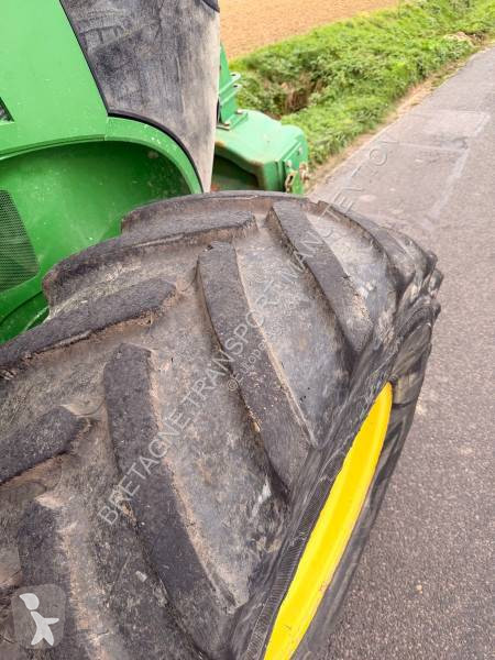 Lantbrukstraktor John Deere 7210R
