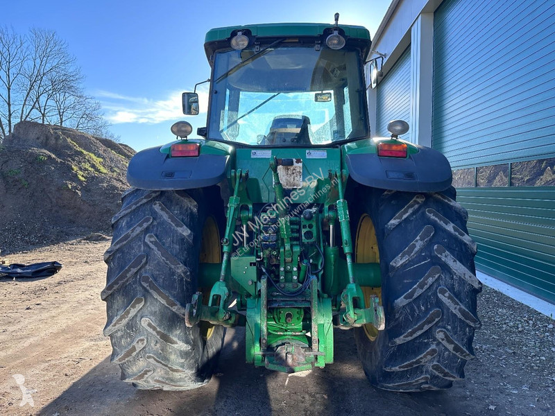 Lantbrukstraktor John Deere 8120 Powershift