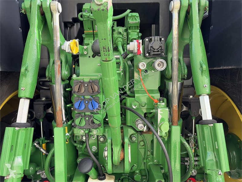 Lantbrukstraktor John Deere 185 Command Pro