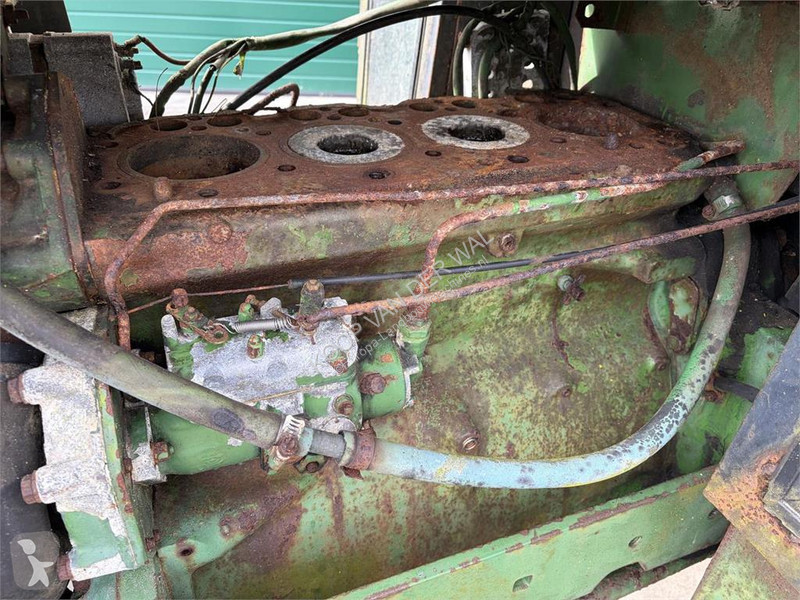 Lantbrukstraktor John Deere 2030
