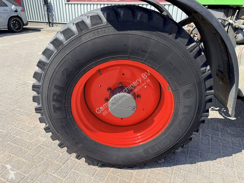 Tractor Fendt Xylon 520