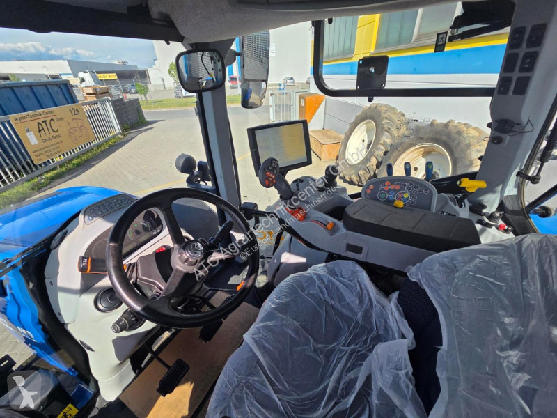 Lantbrukstraktor New Holland  T 5.120 AUTOCOMMAND