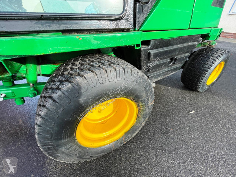 Lantbrukstraktor John Deere  1505 SCHNEESCHILD...