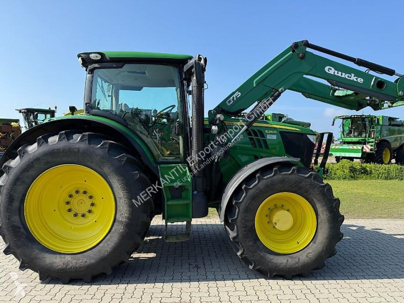 Lantbrukstraktor John Deere 6210R