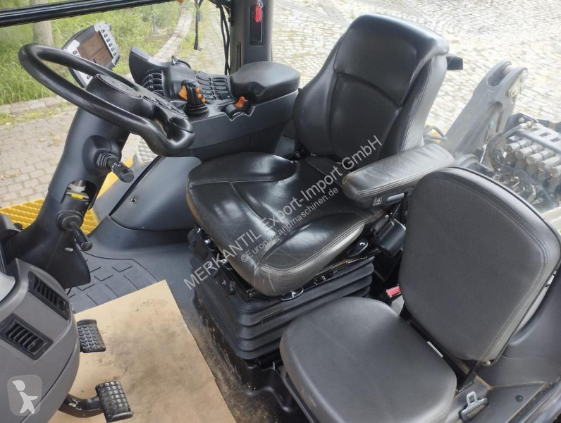 Lantbrukstraktor Challenger  MT 875E