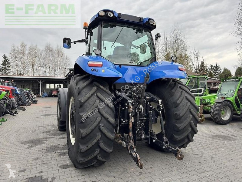 Traktor New Holland  t8.330 ultra command