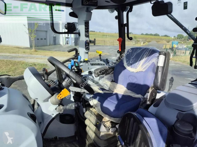 Landbrugstraktor New Holland  t5.100ec
