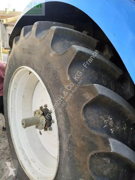 Landbrugstraktor New Holland  t 7.210 classic