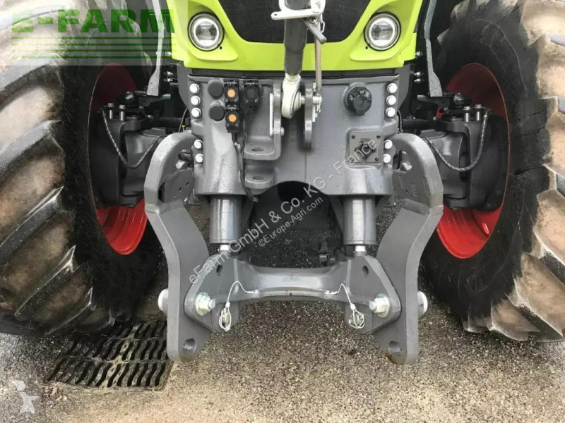 Lantbrukstraktor Claas  axion 930 cebis