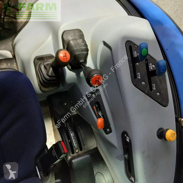 Landbrugstraktor New Holland  t5.100 s