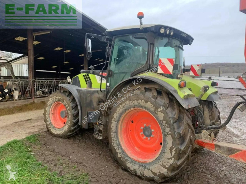 Landbrugstraktor Claas  arion 630 sur mesure