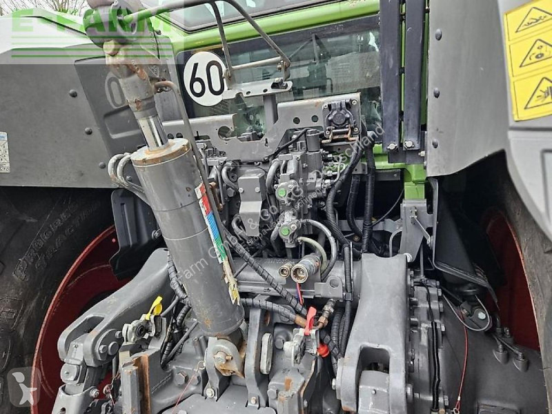 Landbrugstraktor Fendt  824 vario profi plus