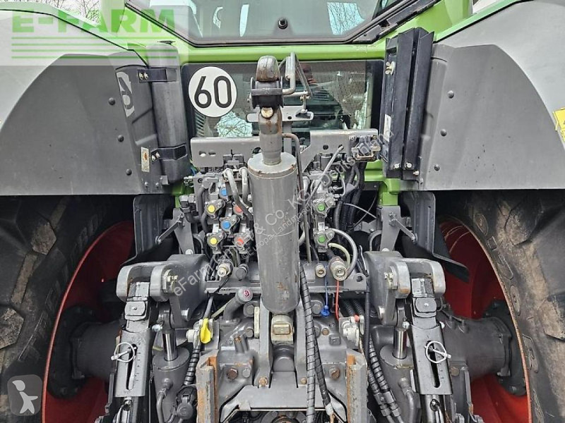 Landbrugstraktor Fendt  824 vario profi plus