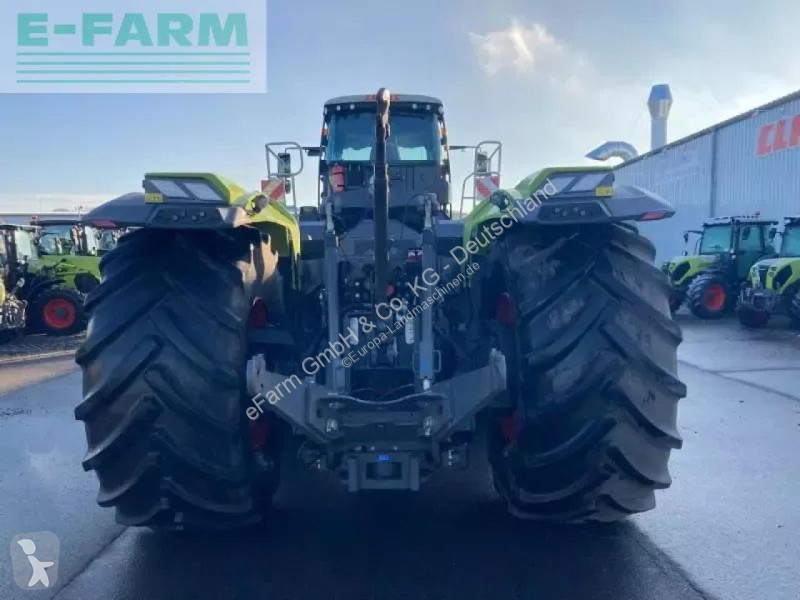 Landbrugstraktor Claas  xerion 4200 saddle trac...