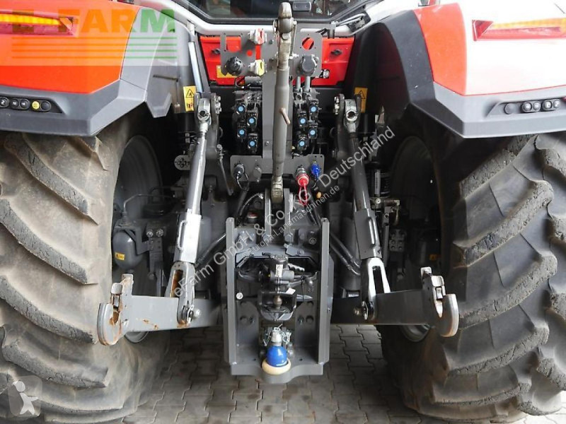 Lantbrukstraktor Massey Ferguson  8s.225 dyna-7