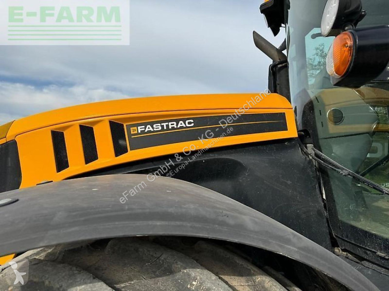 Lantbrukstraktor JCB  fastrac 4220