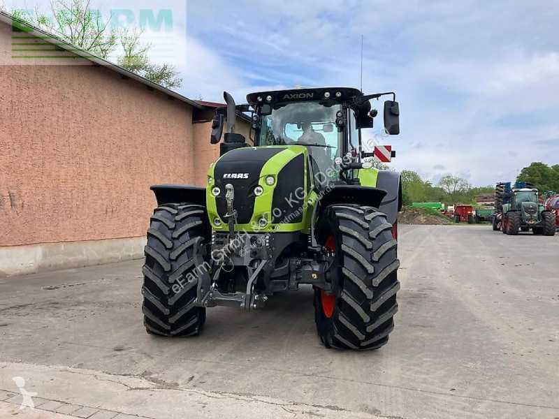 Lantbrukstraktor Claas  axion 920 cmatic - s10 rtk