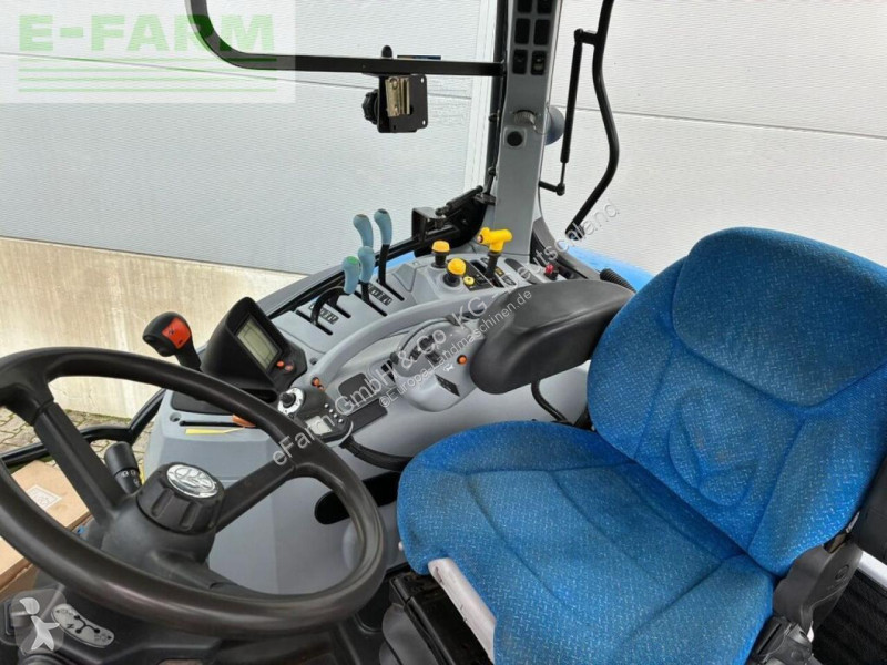 Landbrugstraktor New Holland  t6.140...