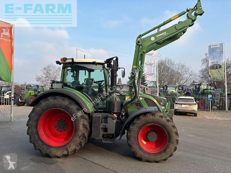 Landbrugstraktor Fendt  724 scr