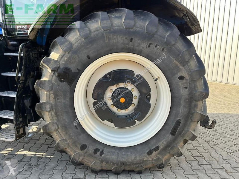 Landbrugstraktor New Holland  t8.435