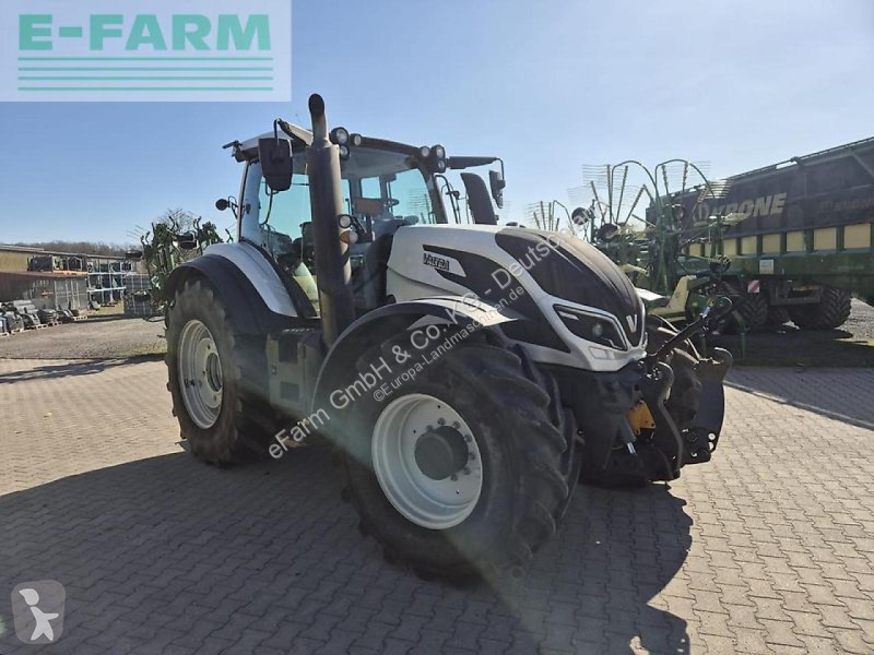 Landbrugstraktor Valtra  t234 v