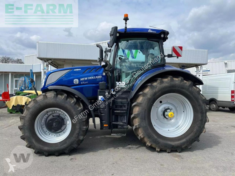 Landbrugstraktor New Holland  t 7.270 ac