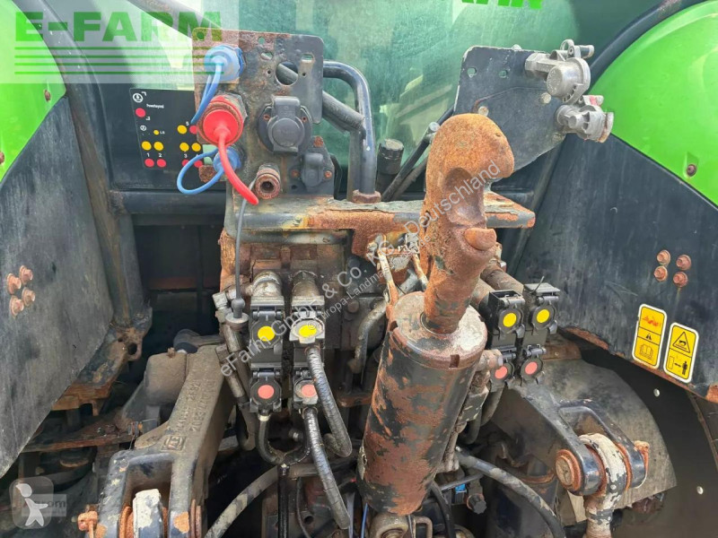 Lantbrukstraktor Deutz-Fahr agrotron