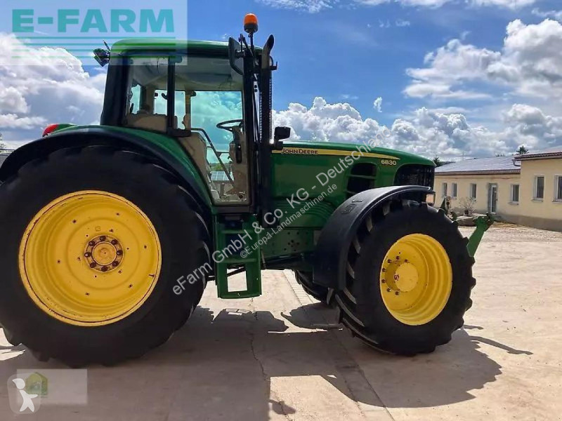 Landbrugstraktor John Deere  6830 *powr quad*