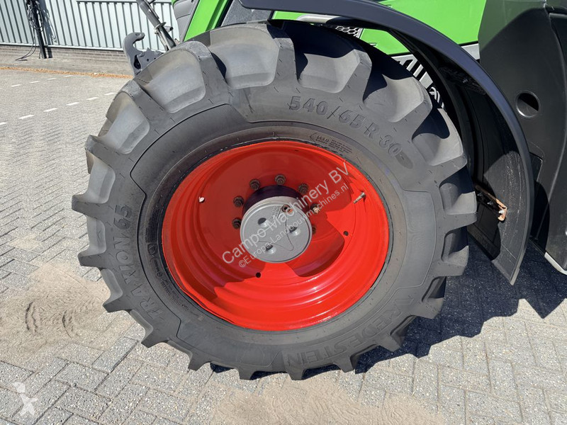Fendt 718 Vario S4 PowerPlus tractor