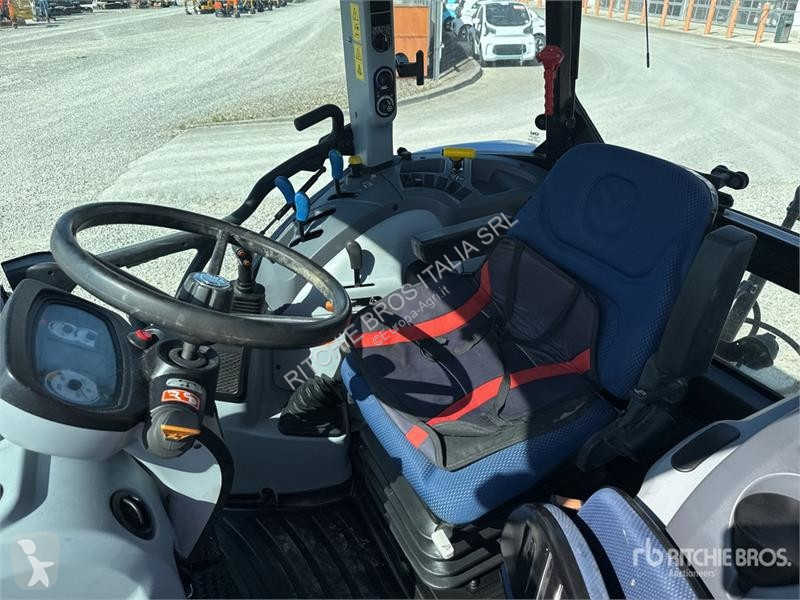 Tractor New Holland T5.95